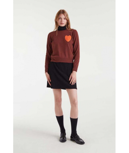 jersey-fino-marron-con-parche-corazon-compania-fantastica