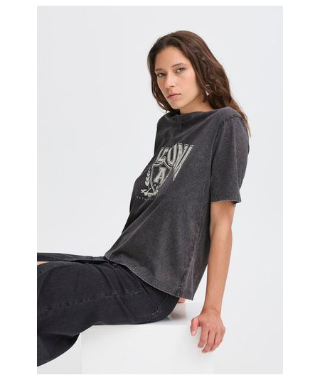 camiseta-manga-corta-de-byoung
