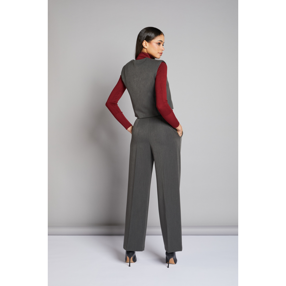 conjunto-chaleco-y-pantalon-california