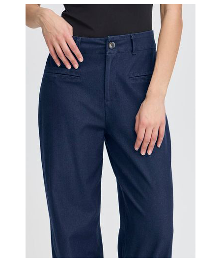 pantalon-recto-en-azul-oscuro-de-ichi