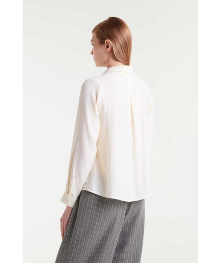 camisa-de-cuello-con-solapa-y-manga-larga-de-compania-fantastica