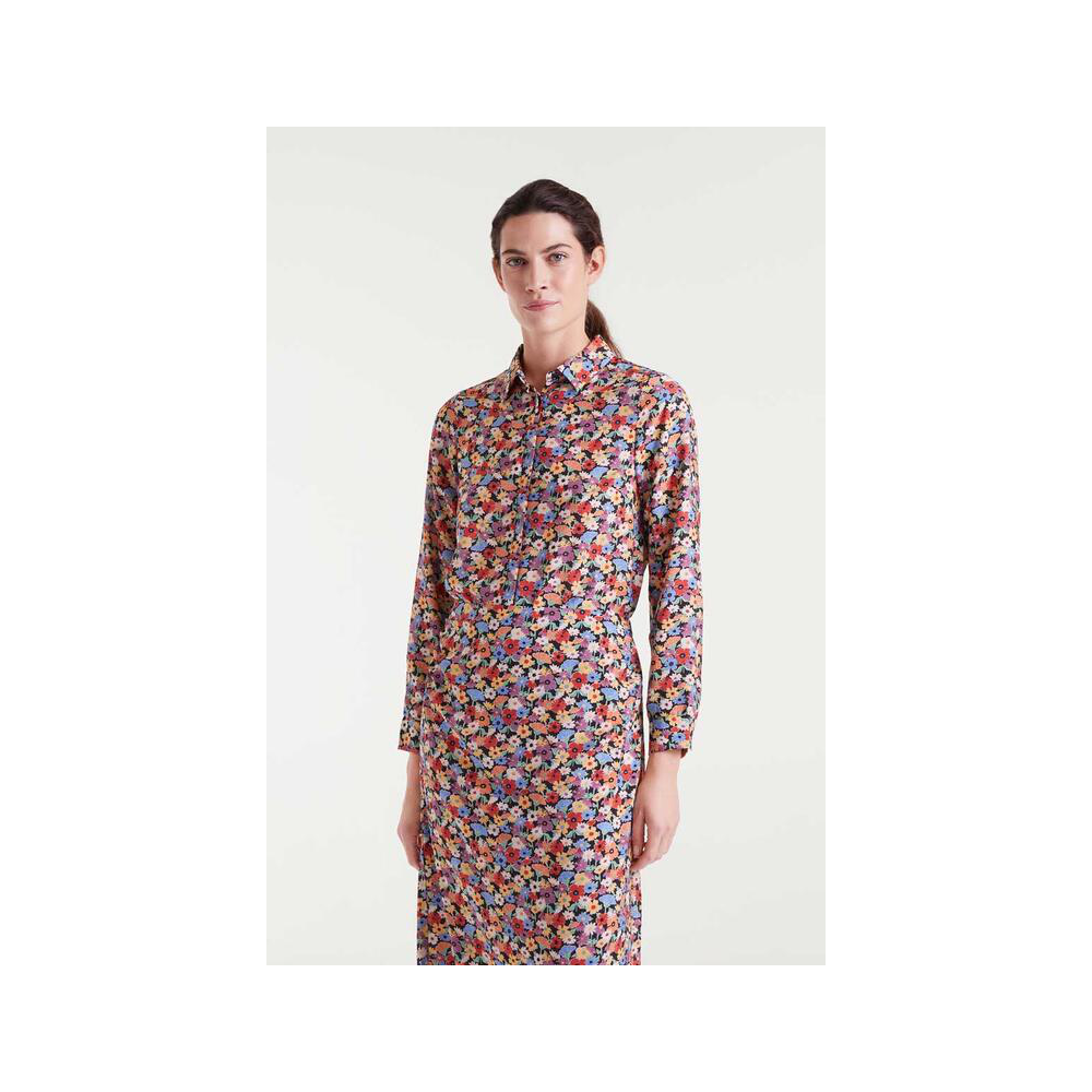 camisa-de-crepe-ligero-con-estampado-de-compania-fantastica