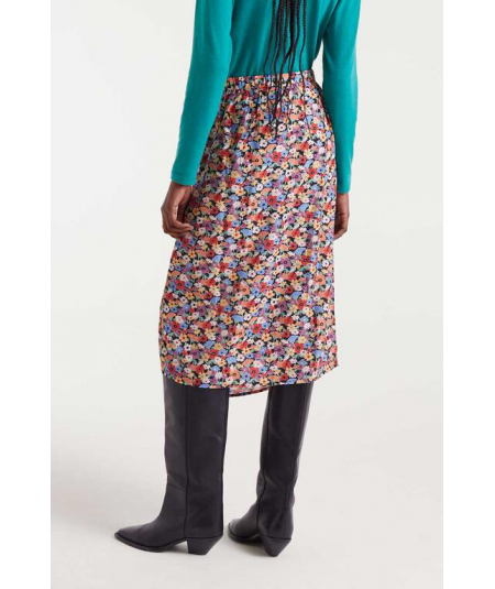 falda-midi-con-estampado-de-compania-fantastica