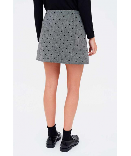falda-con-estampado-de-corazones-negro-de-compania-fantastica