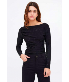 camiseta-de-tejido-crepe-de-compania-fantastica