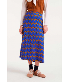 falda-midi-de-compania-fantastica