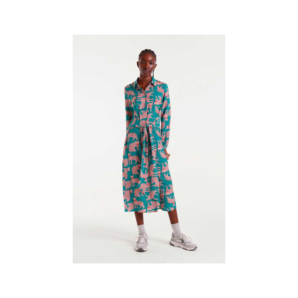 vestido-estampado-crepe-de-compania-fantastica vestido-estampado-crepe-de-compania-fantastica