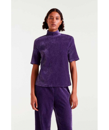 top-aterciopelado-manga-larga-compania-fantastica