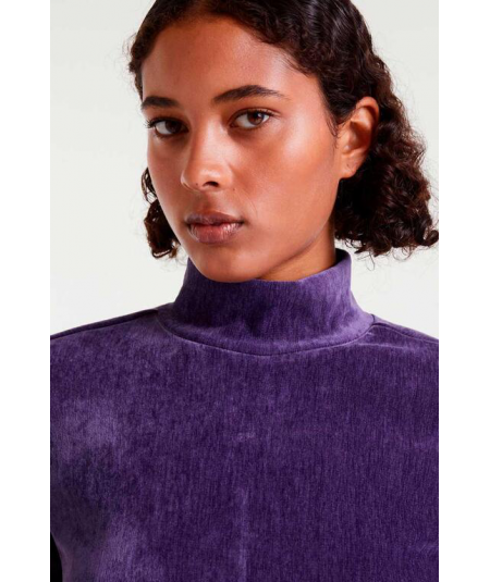 top-aterciopelado-manga-larga-compania-fantastica