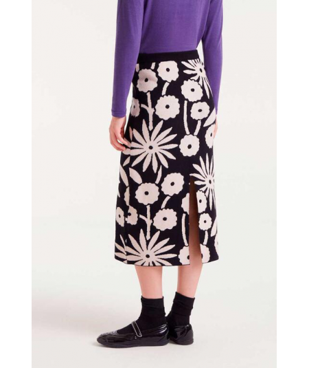 falda-midi-con-estampado-de-compania-fantastica