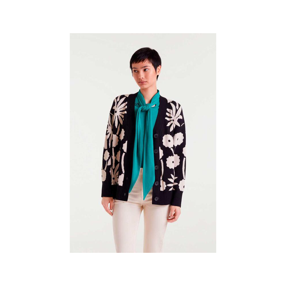 chaqueta-con-estampado-y-cuello-pico-de-compania-fantastica