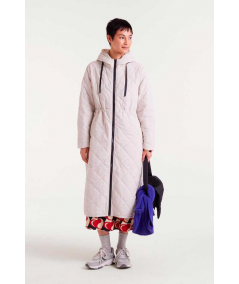 abrigo-acolchado-con-capucha-de-compania-fantastica