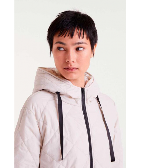 abrigo-acolchado-con-capucha-de-compania-fantastica