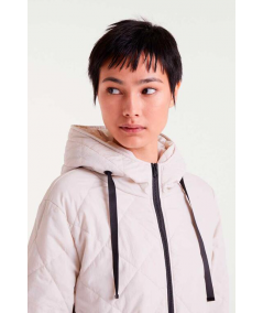 abrigo-acolchado-con-capucha-de-compania-fantastica