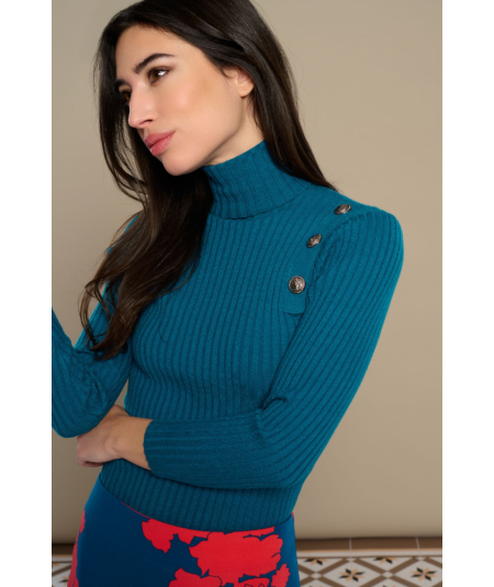 jersey-con-detalle-de-botones-de-minueto