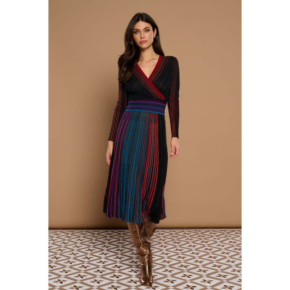 vestido-largo-con-vuelo-de-minueto