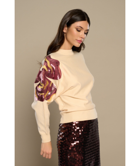 jersey-con-bordado-en-hombros-de-minueto