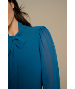 blusa-donna-con-lazada-al-cuello-de-minueto