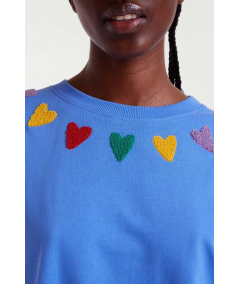 sudadera-detalles-bordados-compania-fantastica