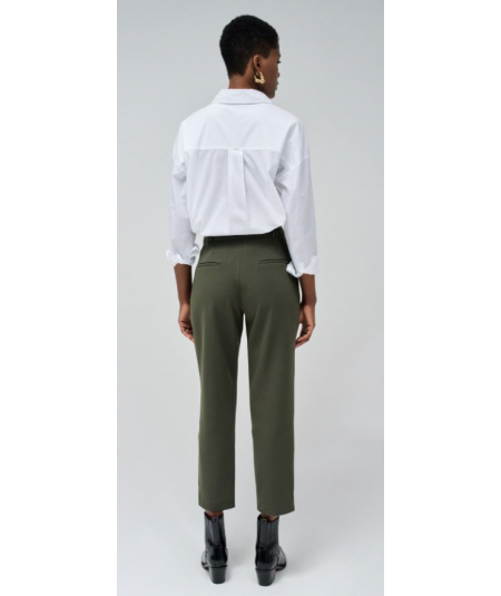 chino-basico-cintura-alta-salsa