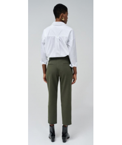 chino-basico-cintura-alta-salsa