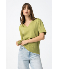 camiseta-jinnie--manga-corta-escote-en-v-de-tiffosi