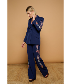 blazer-silene-bordados-de-minueto