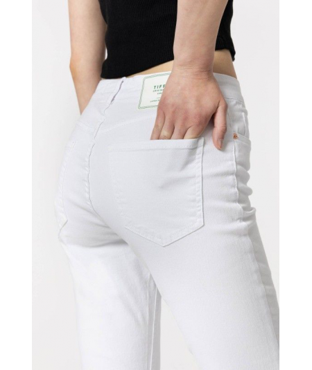 vaquero-blanco-megan-cropped-de-tiffosi