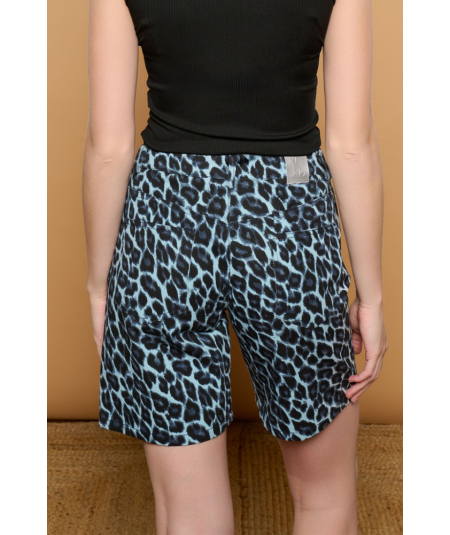 short-fura-leo-blue-minueto