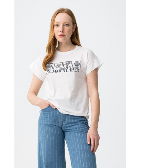 camiseta-ella-estampado-veraniego-tiffosi