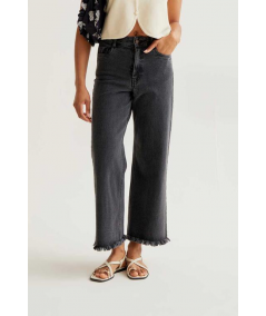 jeans-culotte-negro-deflecado-compania-fantastica