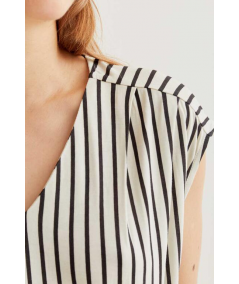 camiseta--estampado-rayas-compania-fantastica