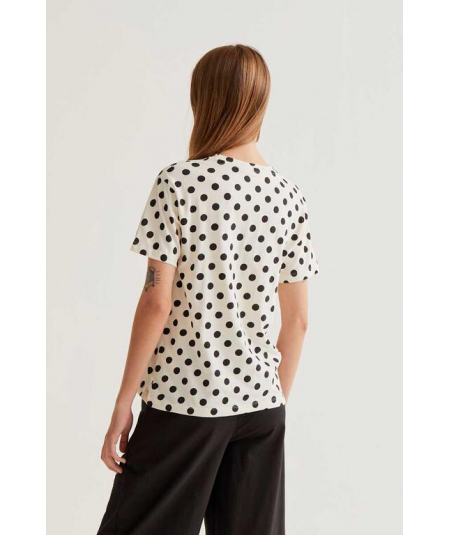 camiseta-polka-dots-bw-compania-fantastica