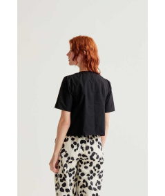 blusa-mcorta-boton-corazon-compania-fantastica