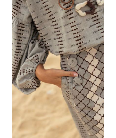 pantalon-cropped-botones-strena