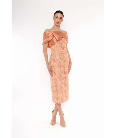 vestido-midi-cuello-mikado-carla-ruiz