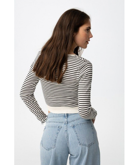 cardigan-y-top-a-rayas-de-tiffosi
