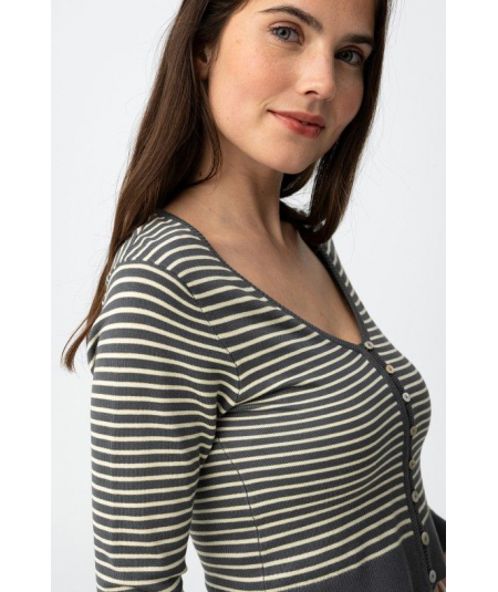 cardigan-y-top-a-rayas-de-tiffosi