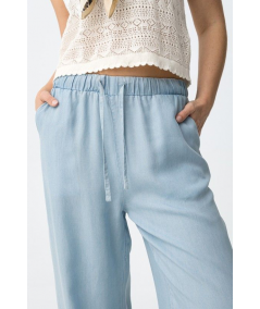 pantalon-roselin-pierna-ancha-denim-claro-tifosi