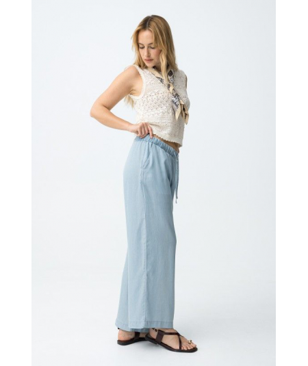 pantalon-roselin-pierna-ancha-denim-claro-tifosi