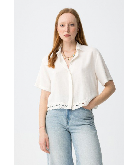 camisa-mcorta-lilith-cuello-ganchillo-tiffosi