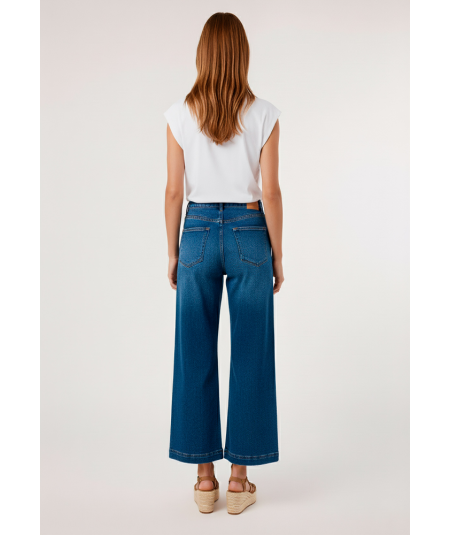 camiseta-abalorios-hombros-de-merletti