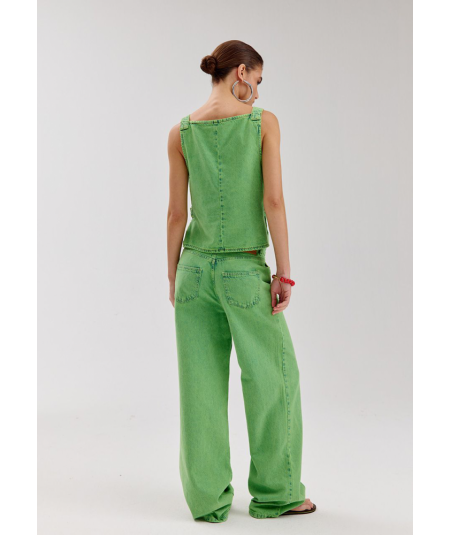 jeans-en-verde-pierna-suelta-de-harper