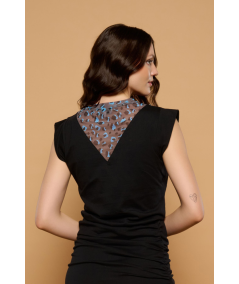 camiseta-black-genetta-top-minueto