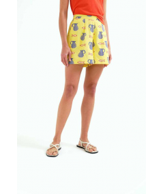short-con-estampado-compania-fantastica