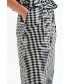 pantalon-a-cuadros-negros-compania-fantastica