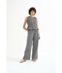 pantalon-a-cuadros-negros-compania-fantastica