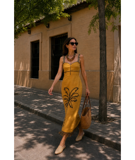 vestido-palmera-bordada-lino-mostaza-de-panambi