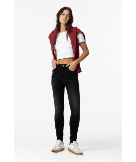 vaqueros-body-curve-skinny-tiffosi