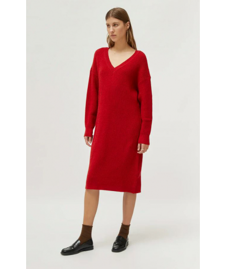 vestido-midi-cuello-pico-compania-fantastica